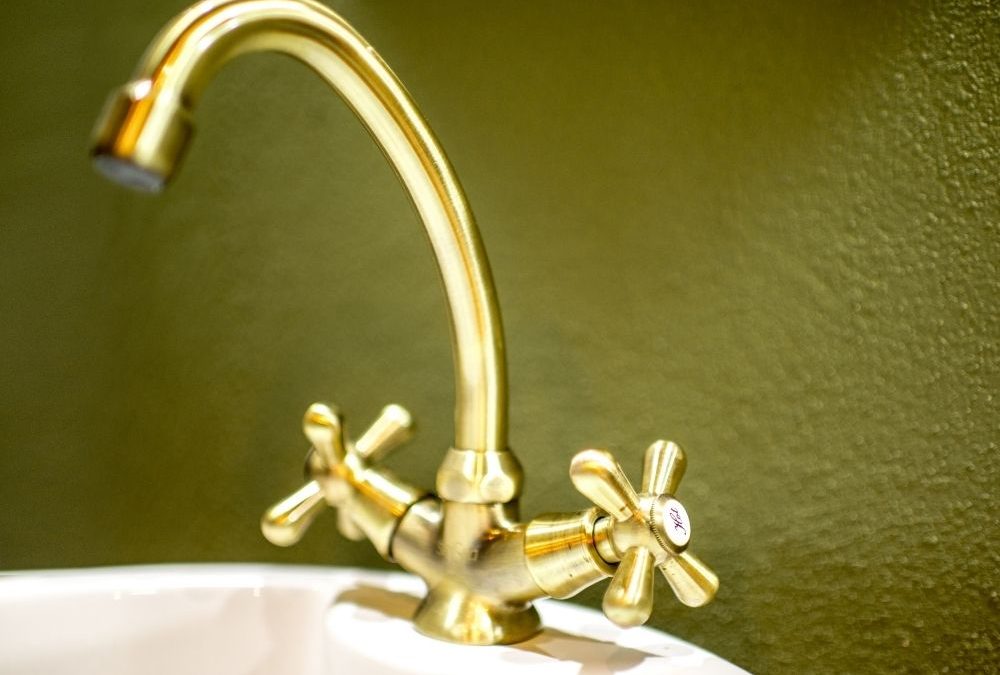 best gold bathroom faucets